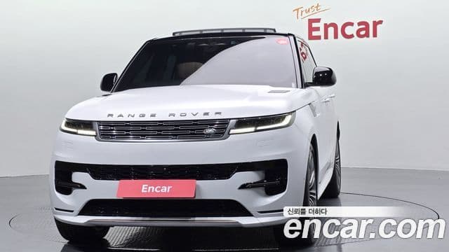 Land Rover Range Rover Sport 2025 — Фото 2/20
