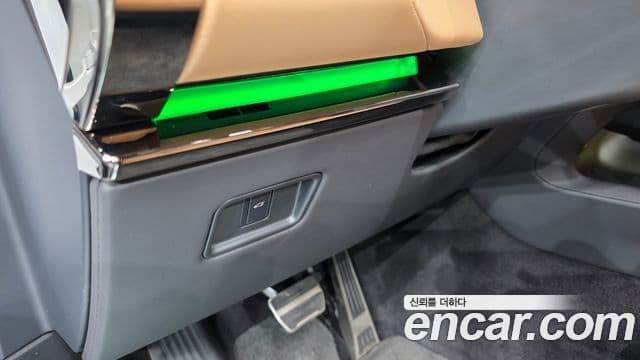 Land Rover Range Rover Sport 2025 — Photo 22/38