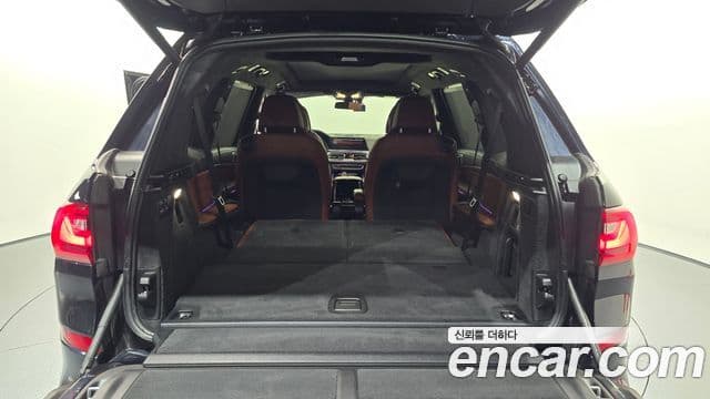 BMW X7 2021 — Photo 6/31