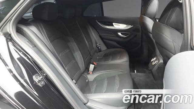 Mercedes-Benz AMG GT 2022 — фото 12 из 20
