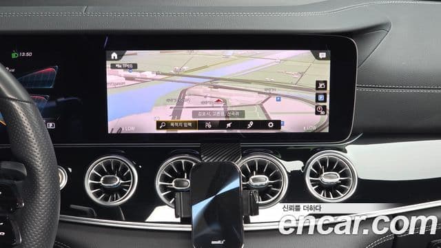 Mercedes-Benz AMG GT 2022 — фото 14 из 20