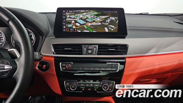 BMW X2 2022 — Фото 12/20