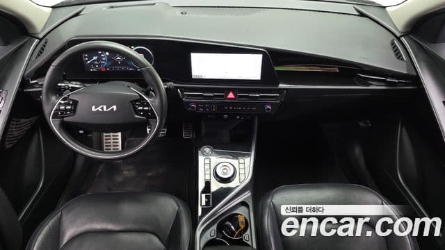 Kia Niro 2022 — ფოტო 7/20