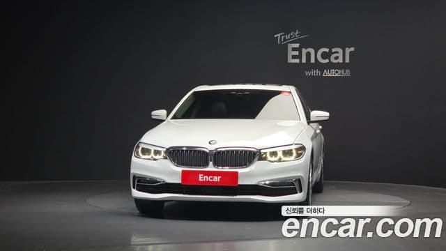 BMW 5 Series 2020 — Şəkil 2/20