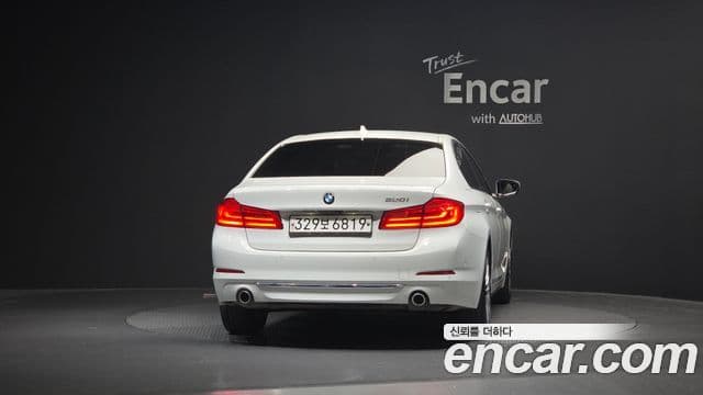 BMW 5 Series 2020 — Şəkil 3/20