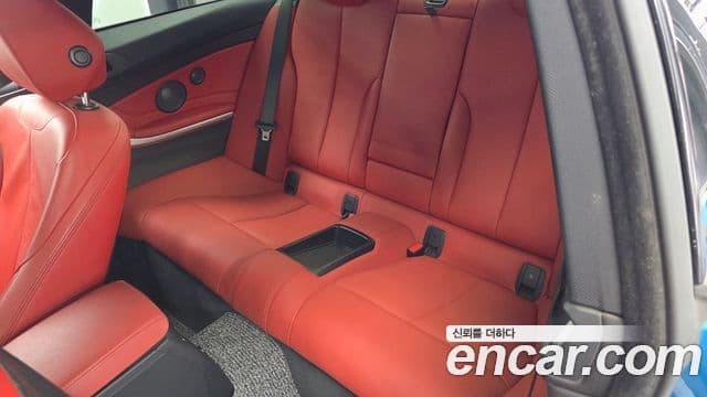BMW 4 Series 2018 — Şəkil 10/20