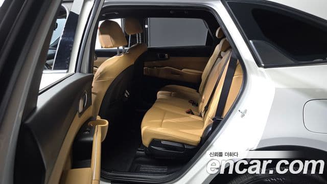 Kia Sorento 2021 — ფოტო 11/20