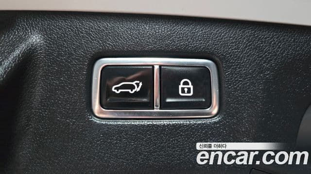 Kia Sorento 2021 — ფოტო 19/20