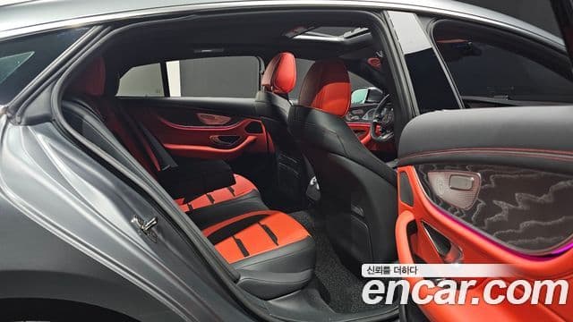 Mercedes-Benz AMG GT 2024 — Photo 6/37