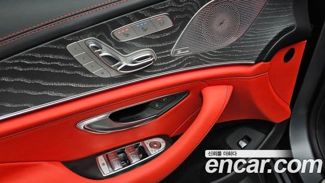 Mercedes-Benz AMG GT 2024 — Photo 25/37