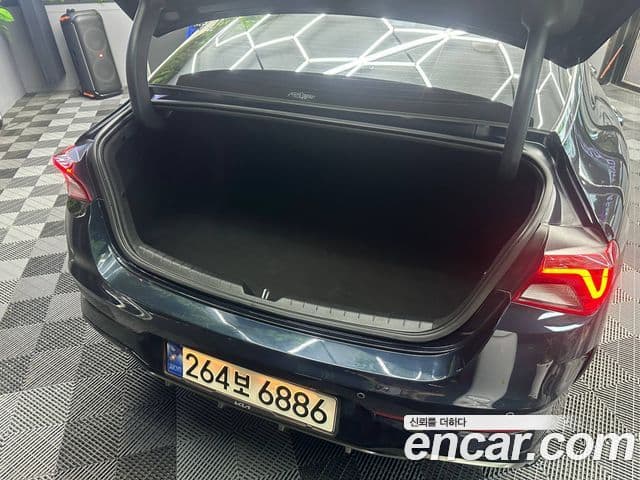 Kia K5 2021 — Şəkil 12/14