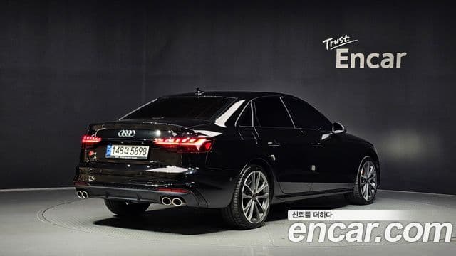 Audi A4 2022 — Şəkil 2/20