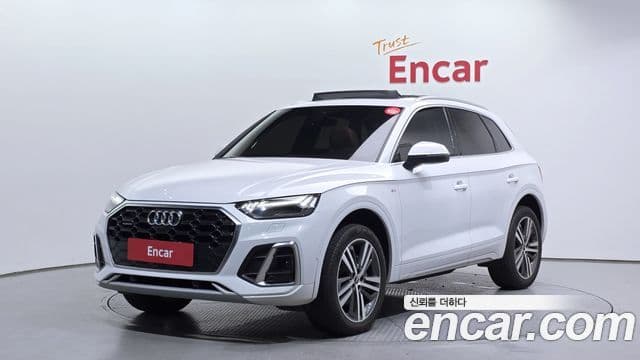 Audi Q5 2022 — ფოტო 1/20