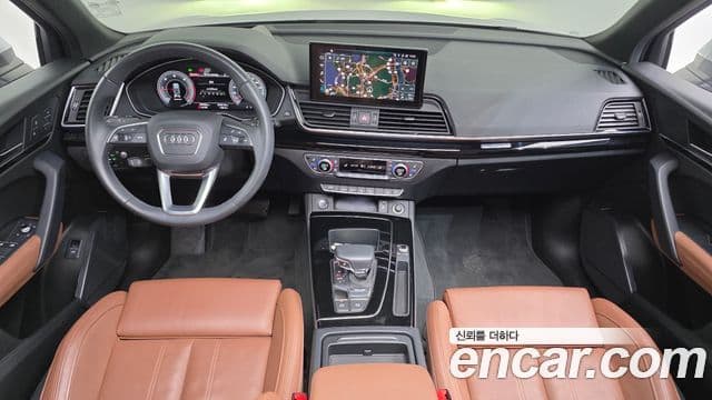Audi Q5 2022 — ფოტო 7/20