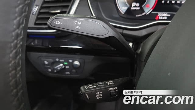 Audi Q5 2022 — ფოტო 18/20