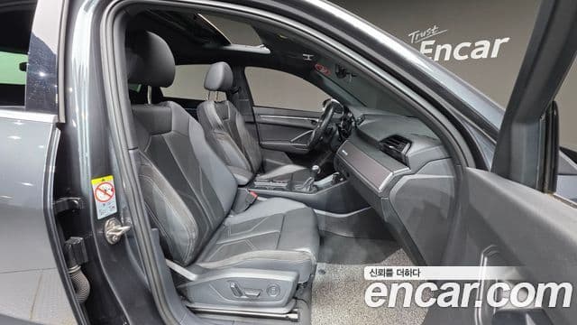Audi Q3 2023 — Şəkil 26/32