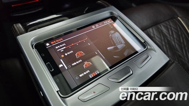 BMW 7 Series 2021 — ფოტო 18/20