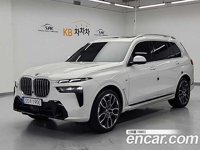 BMW X7 2024 — ფოტო 1/19