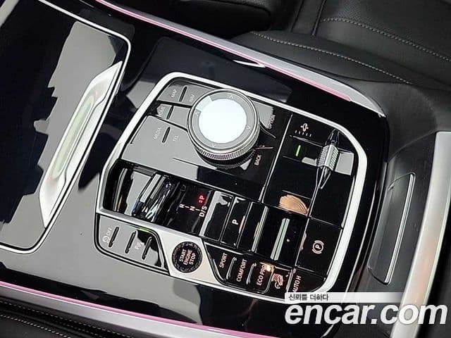 BMW X7 2024 — ფოტო 9/19