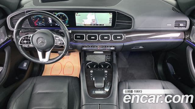 Mercedes-Benz GLE-Class 2021 — ფოტო 7/20