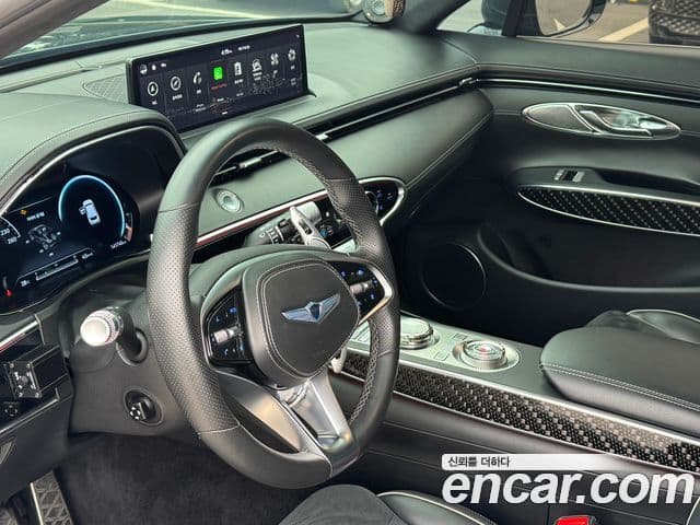 Genesis GV70 2021 — ფოტო 9/15