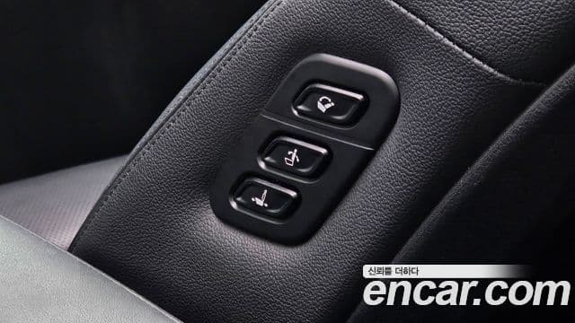 Kia K5 2020 — ფოტო 18/20