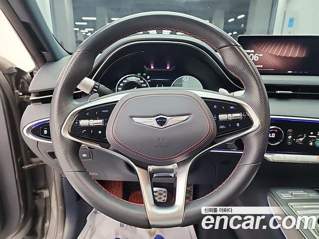 Genesis GV70 2021 — Şəkil 8/19