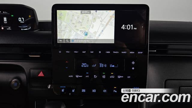 Hyundai Staria 2025 — Фото 14/20