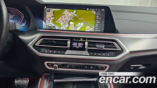BMW X6 2021 — ფოტო 12/20