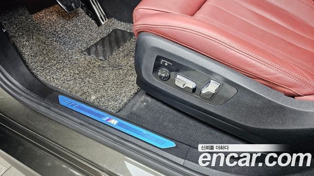 BMW X6 2021 — ფოტო 16/20
