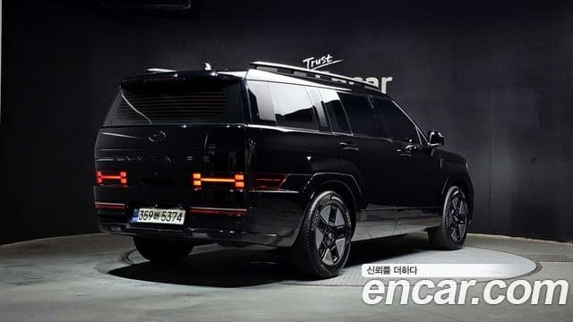Hyundai Santa Fe 2024 — ფოტო 2/20