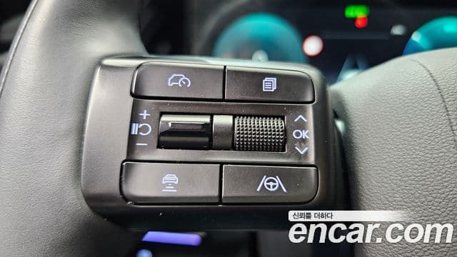 Hyundai Santa Fe 2024 — ფოტო 19/20