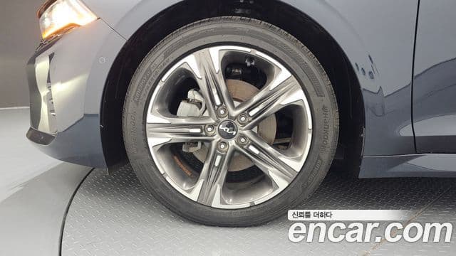 Kia K5 2023 — Şəkil 5/20