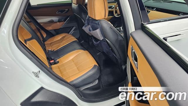 Land Rover Range Rover Velar 2019 — Şəkil 11/20