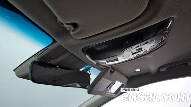 Genesis Electrified G80 2022 — ფოტო 19/20
