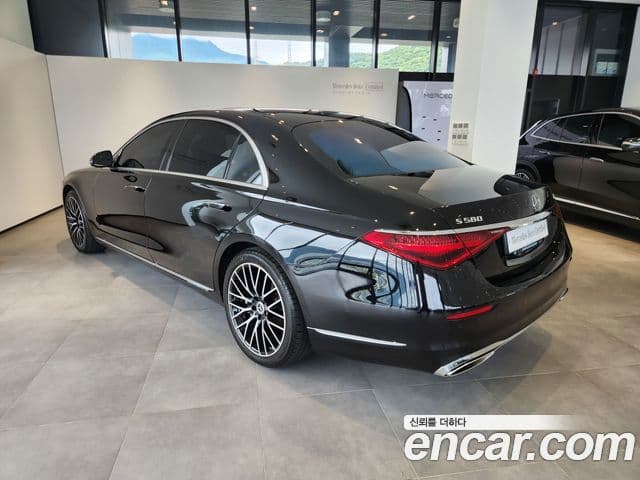 Mercedes-Benz S-Class 2025 — ფოტო 2/20