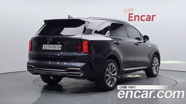 Kia Sorento 2020 — Фото 2/20