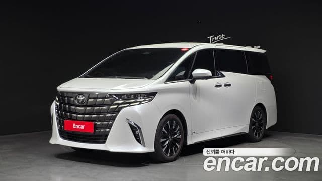 Toyota Alphard 2024 — Photo 14/20