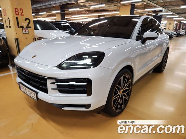 Porsche Cayenne 2023 — Фото 2/20