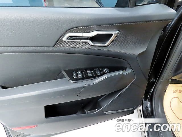 Kia Sportage 2021 — ფოტო 14/20