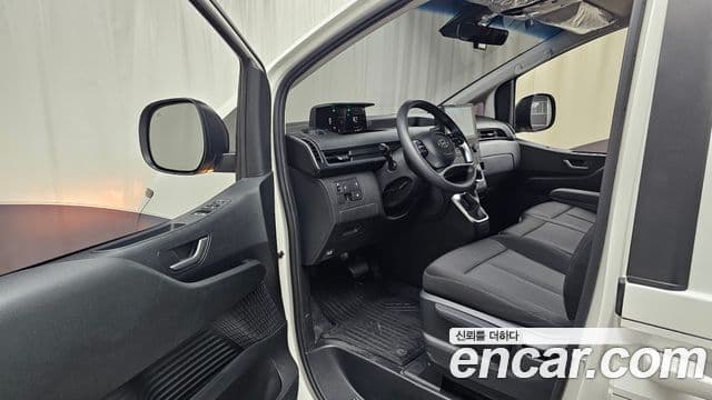 Hyundai Staria 2022 — Фото 10/20