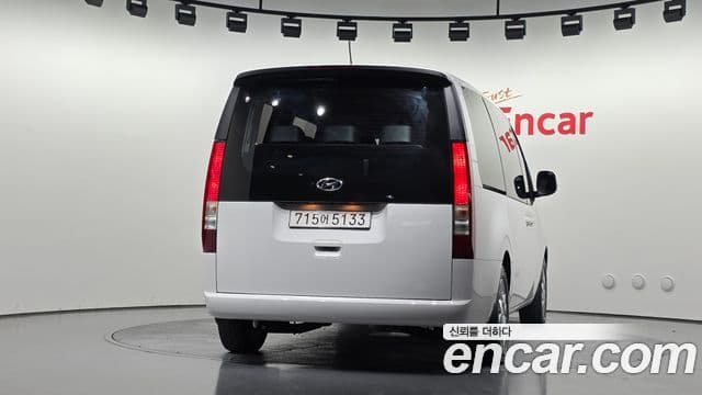 Hyundai Staria 2023 — Şəkil 4/20