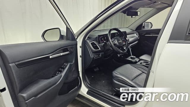 Kia Seltos 2024 — Şəkil 10/20