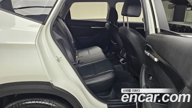 Kia Seltos 2024 — Şəkil 11/20