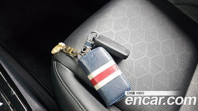Kia Seltos 2024 — Şəkil 16/20