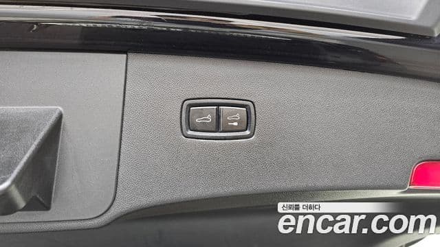 Porsche Cayenne 2021 — Şəkil 15/37