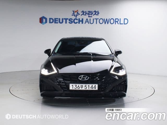 Hyundai Sonata 2022 — ფოტო 2/20