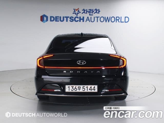 Hyundai Sonata 2022 — ფოტო 3/20