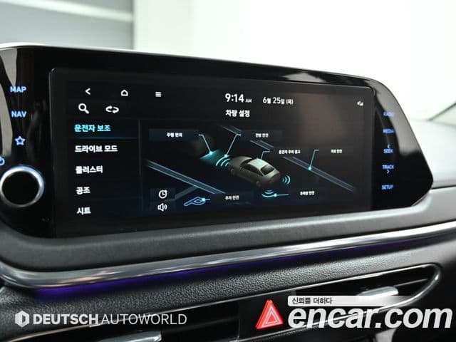 Hyundai Sonata 2022 — ფოტო 16/20