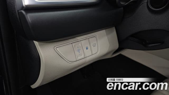 Genesis G70 2021 — ფოტო 16/20